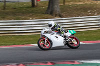 brands-hatch-photographs;brands-no-limits-trackday;cadwell-trackday-photographs;enduro-digital-images;event-digital-images;eventdigitalimages;no-limits-trackdays;peter-wileman-photography;racing-digital-images;trackday-digital-images;trackday-photos